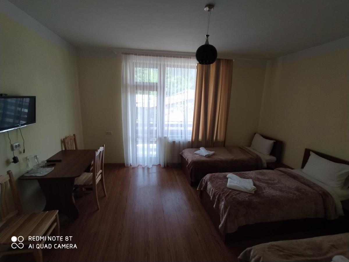 Hotel Gogichas Tower Bordżomi Zewnętrze zdjęcie